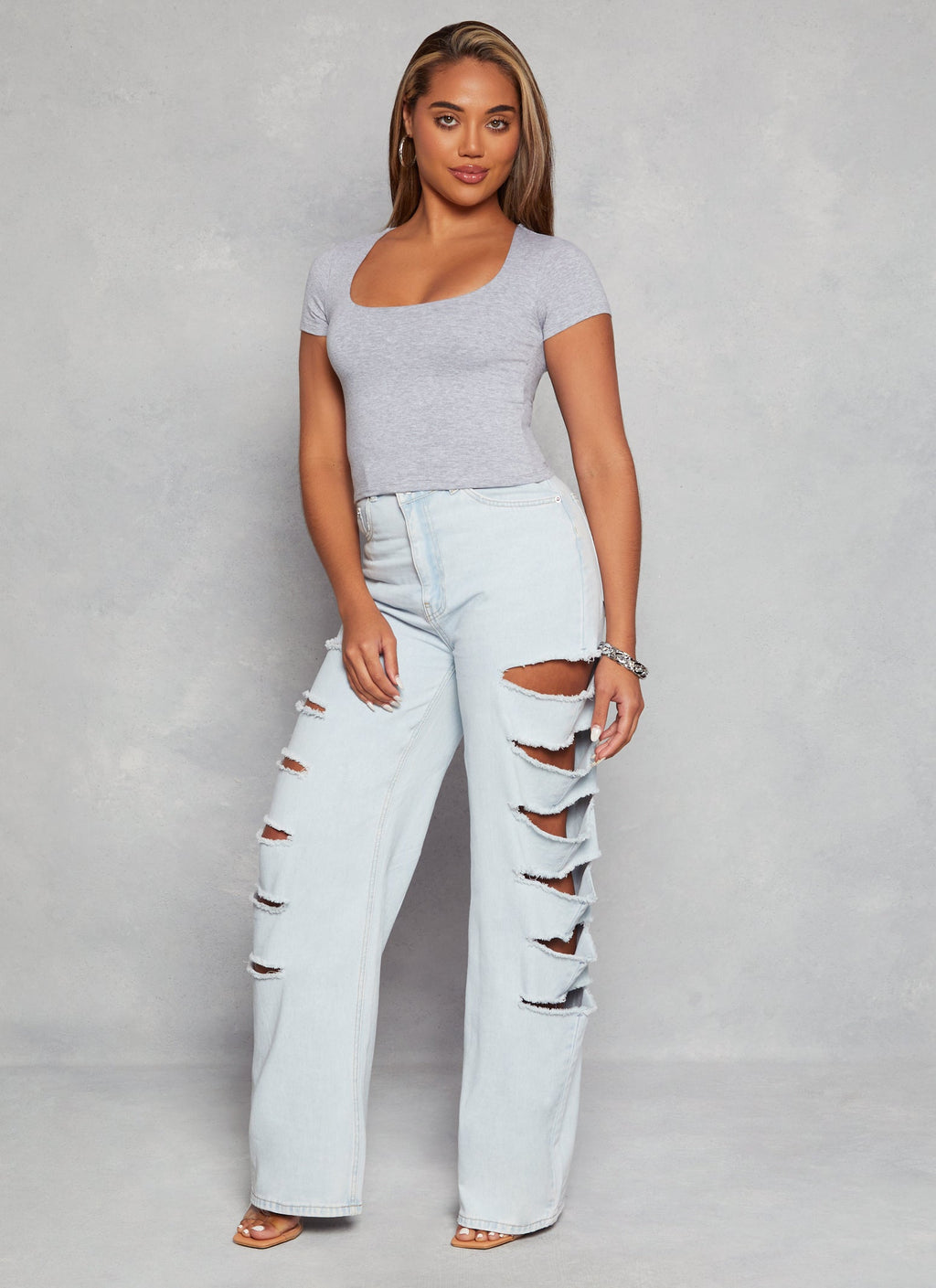 Basic Scoop Neck Cropped Tee
